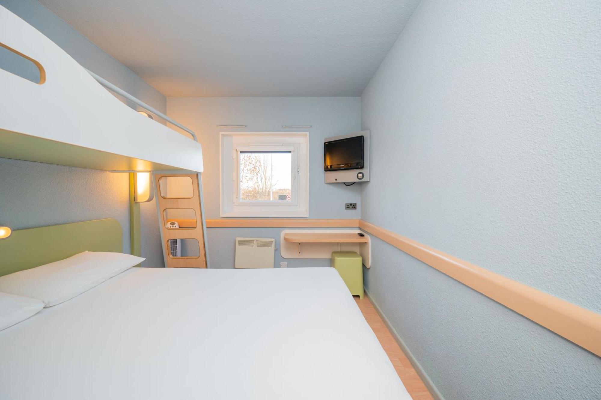 ไอบิส บัดเจ็ต ลอนดอน บาร์คกิง Hotel บาร์คกิ้ง ภายนอก รูปภาพ